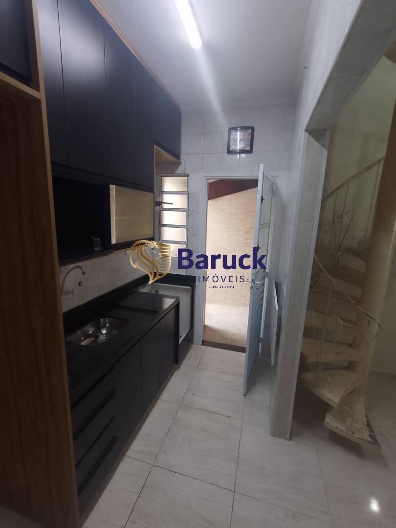 Casa à venda com 3 quartos, 130m² - Foto 12