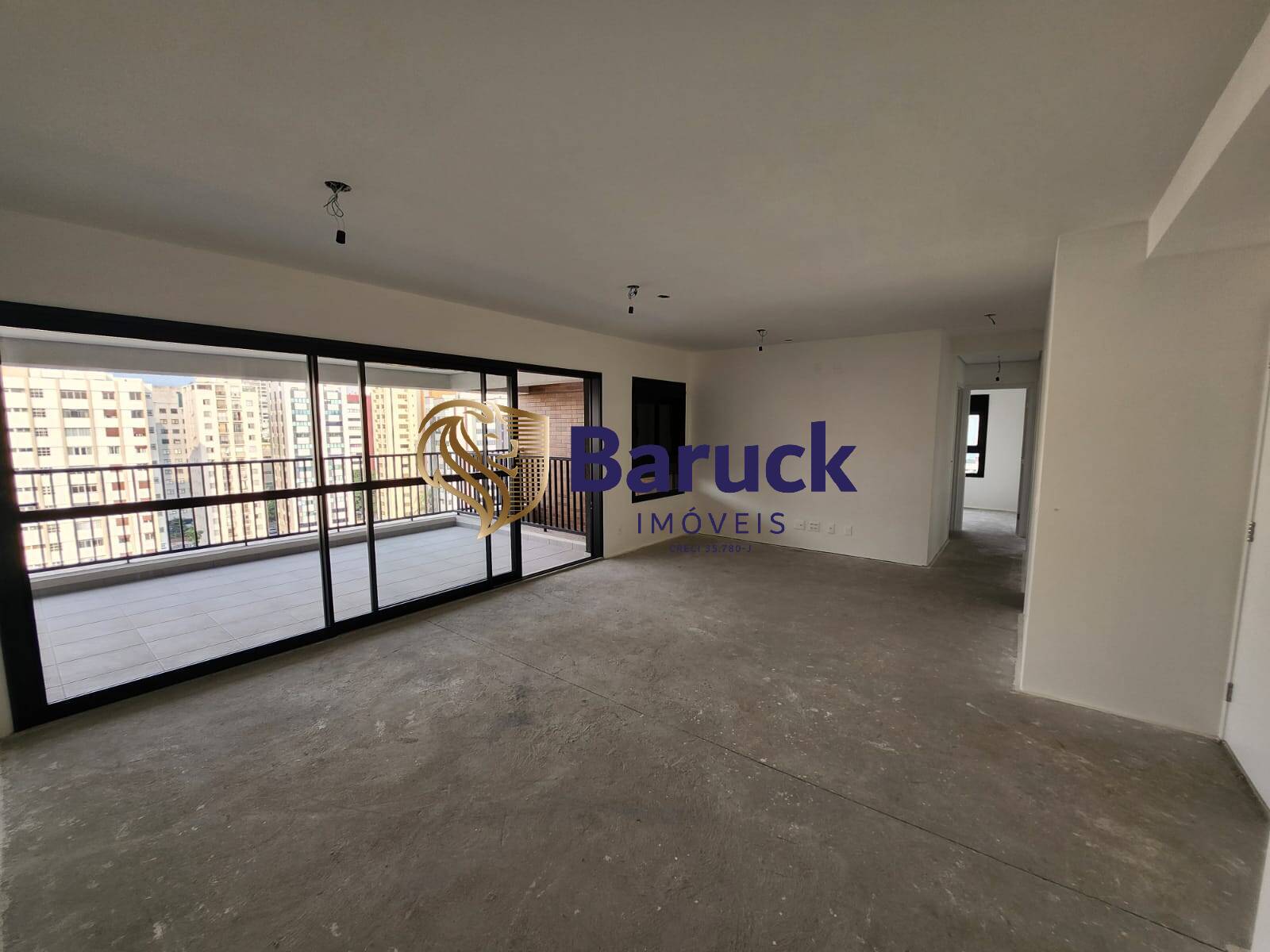 Apartamento à venda com 3 quartos, 106m² - Foto 3