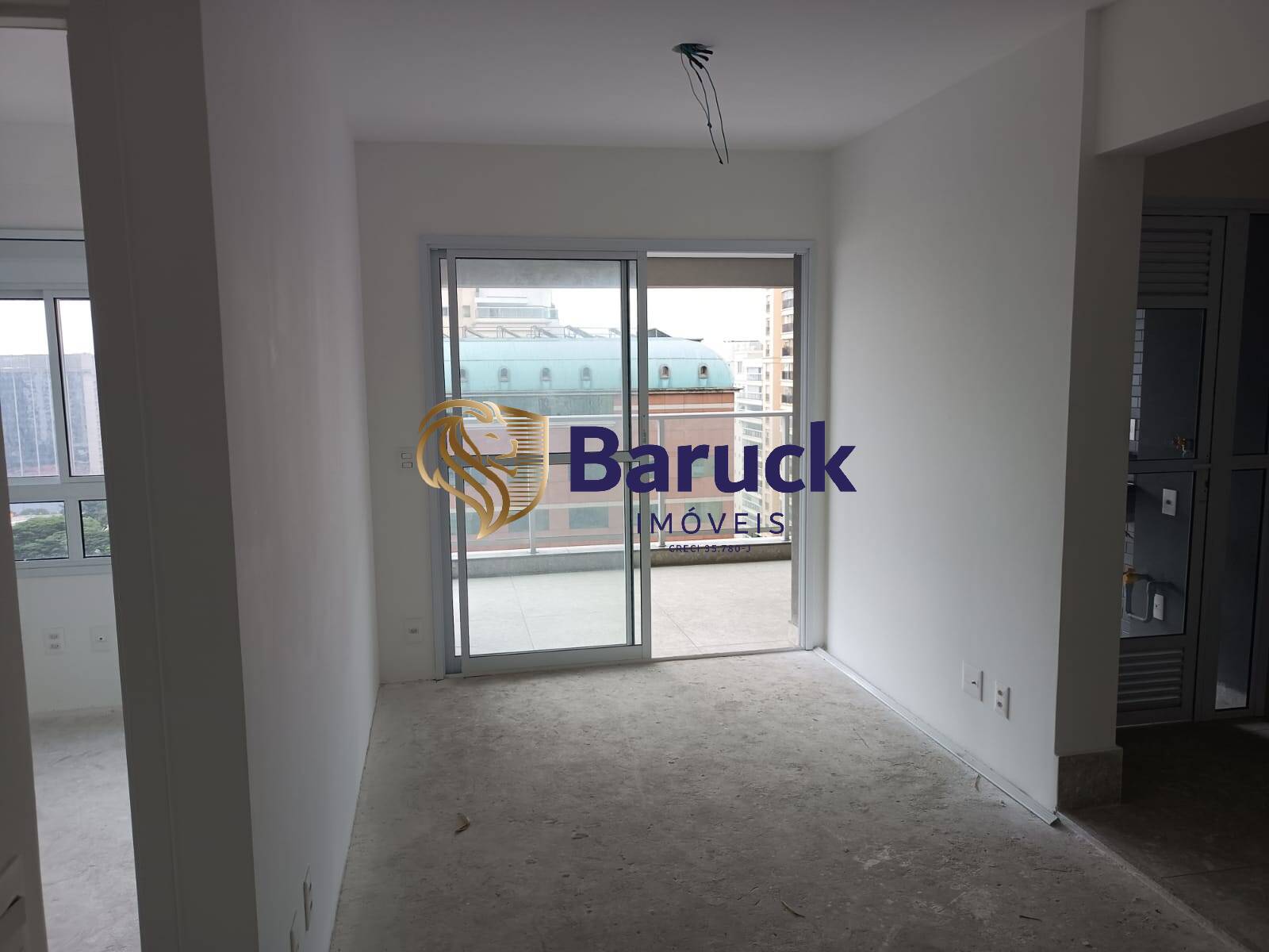 Apartamento à venda com 2 quartos, 65m² - Foto 2