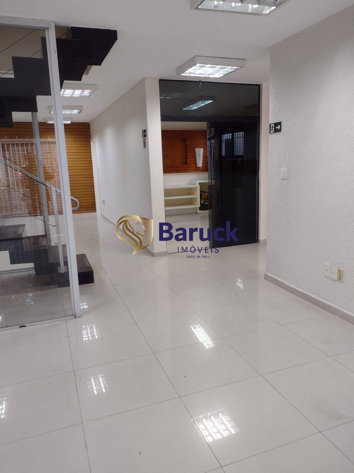 Prédio Inteiro à venda e aluguel, 327m² - Foto 1