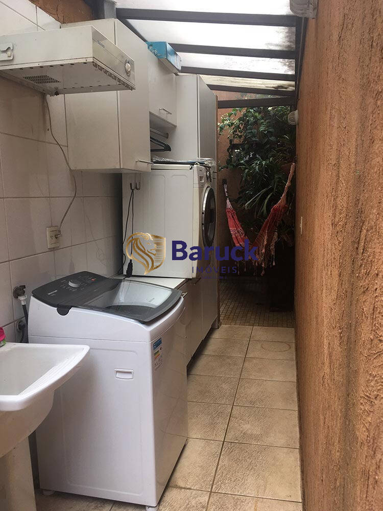 Sobrado à venda com 3 quartos, 236m² - Foto 5