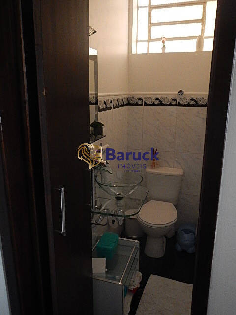 Sobrado à venda e aluguel com 3 quartos, 240m² - Foto 19