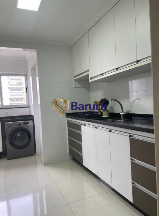 Apartamento à venda com 2 quartos, 68m² - Foto 3