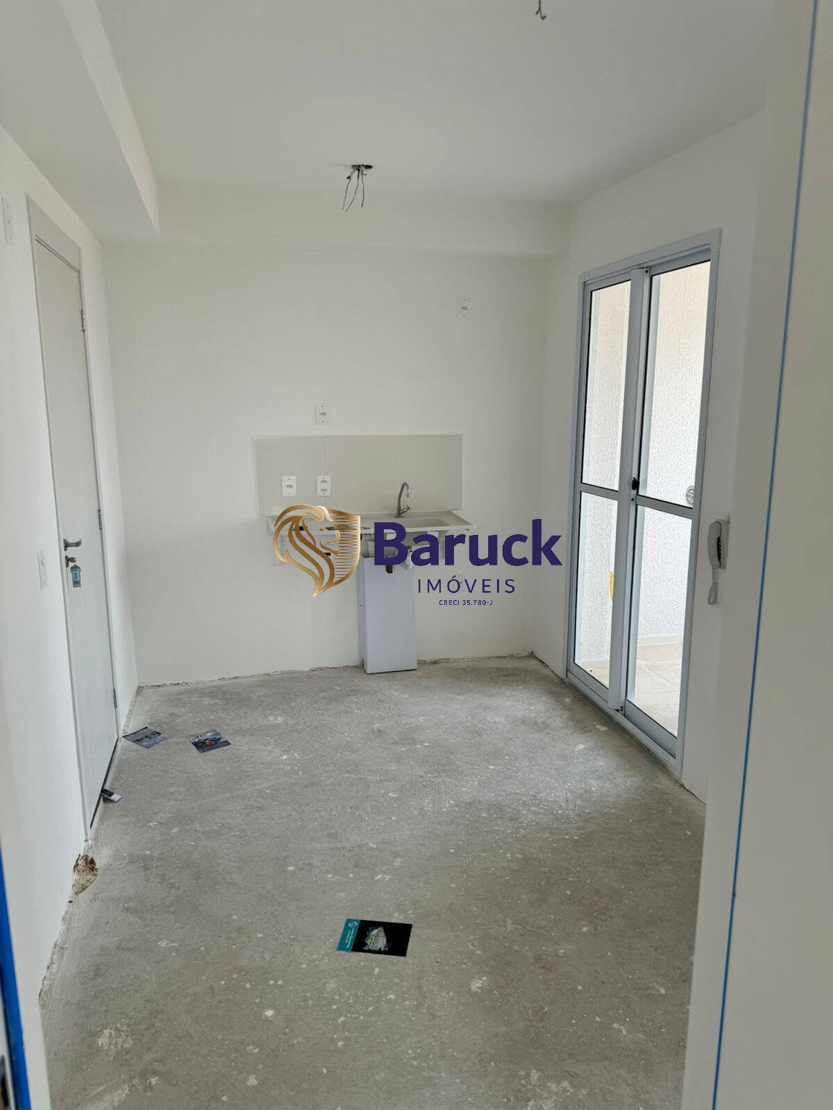 Apartamento à venda com 2 quartos, 30m² - Foto 1