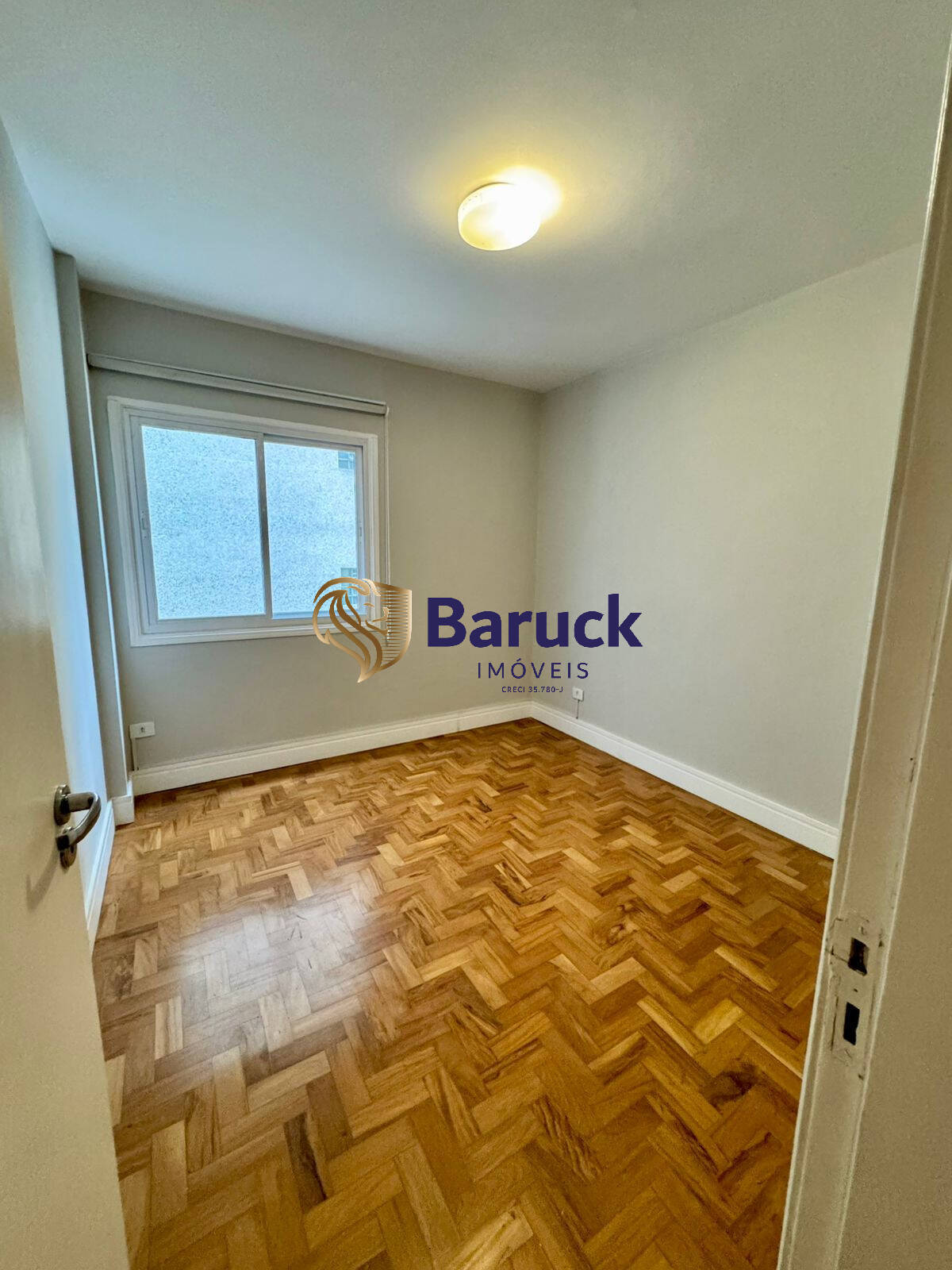 Apartamento à venda com 3 quartos, 98m² - Foto 8