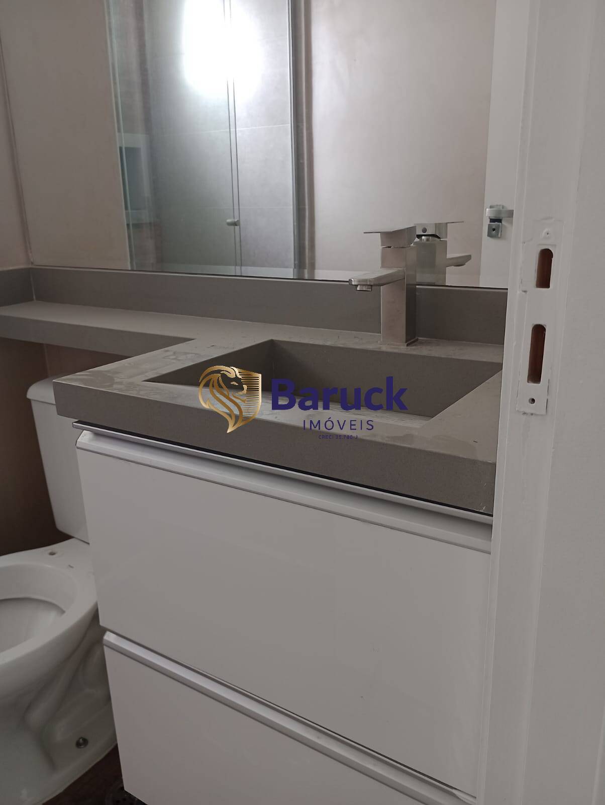 Apartamento à venda com 2 quartos, 65m² - Foto 14